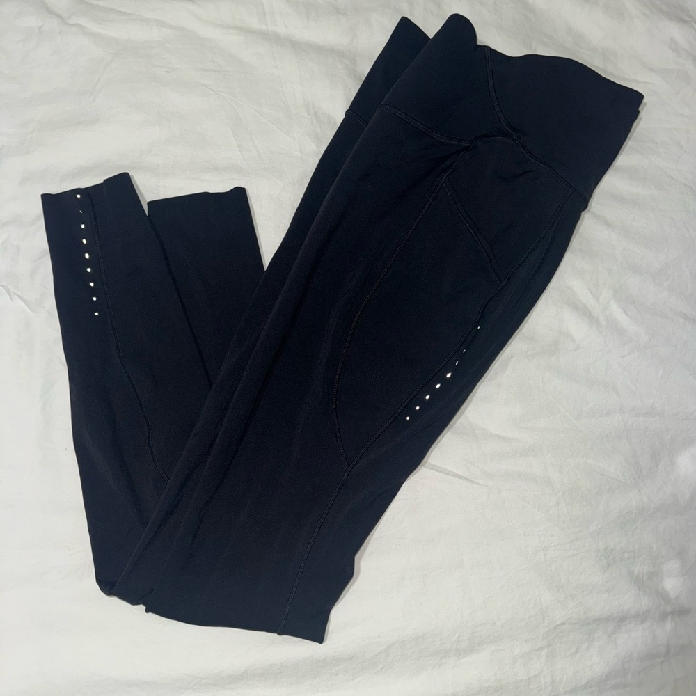Lululemon Fast and Free High Rise Leggings - Picture 5 of 7